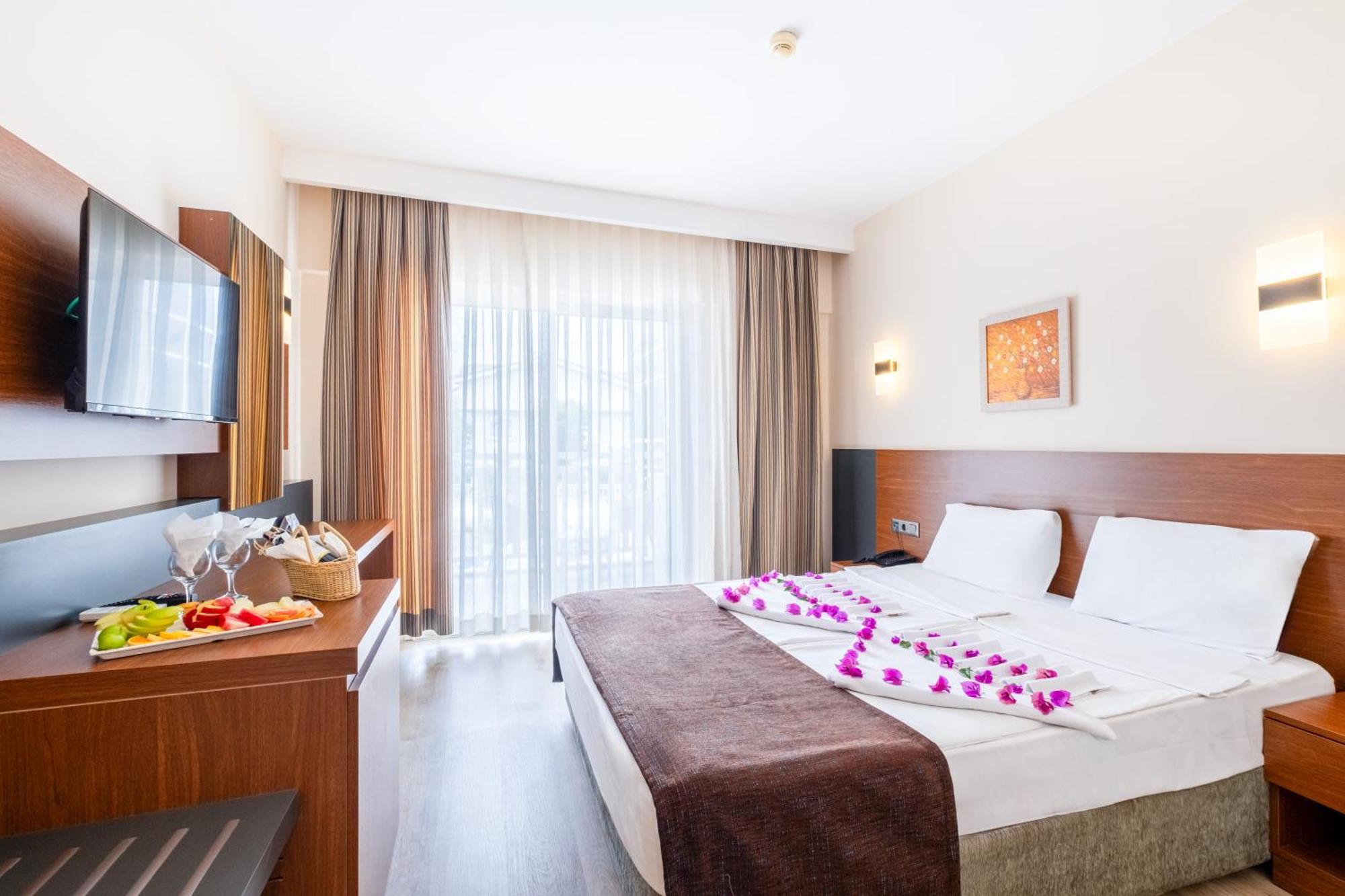 Viking Express Hotel Kemer Luaran gambar