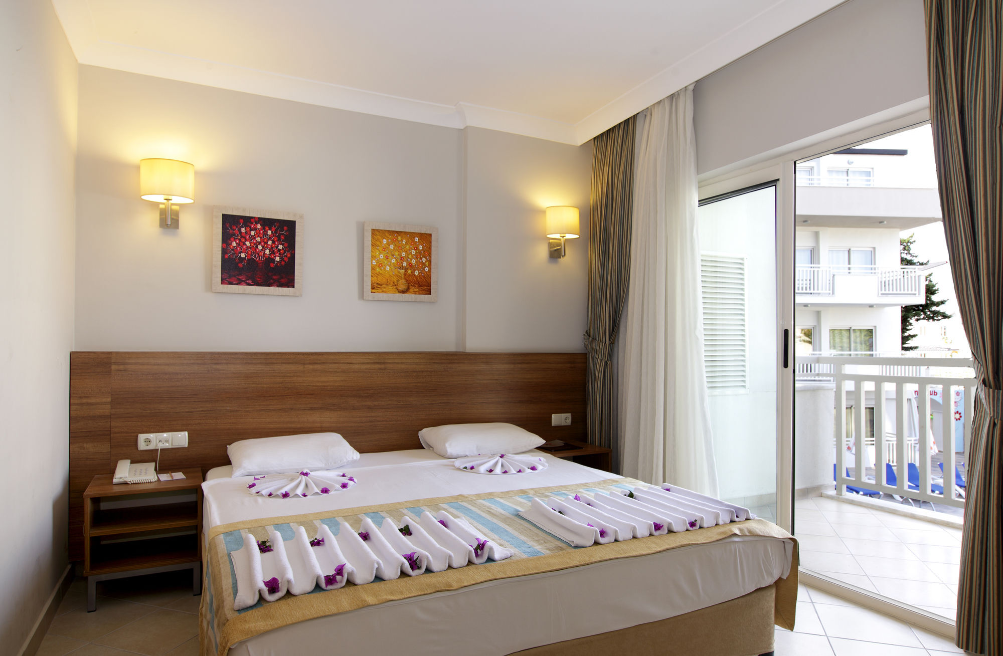 Viking Express Hotel Kemer Luaran gambar